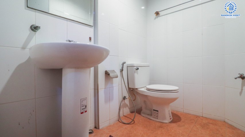 *****ทาวน์โฮมมือสอง ม. โฮมอินทาวน์ พหลโยธิน 73 ทาวน์โฮม3ชั้นที่สามารถทำเป็นโฮมออฟฟิศได้ บนเนื้อที่ 20 ตร.ว.  ฟังก์ชัน 3 ห้องนอน 2 ห้องน้ำ 2 ที่จอดรถ บนทำเลที่ดี เชื่อมต่อถนน รามอินทรา, พหลโยธิน, สายไหม ใกล้รถไฟฟ้าและทางด่วน